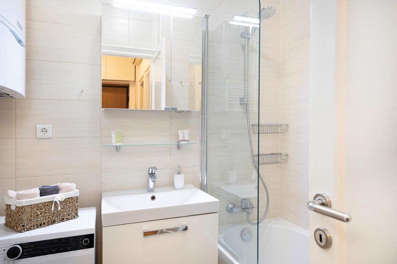 Modern Spacious 3Bdr Apartment In Heart Of Zagrzeb Zewnętrze zdjęcie